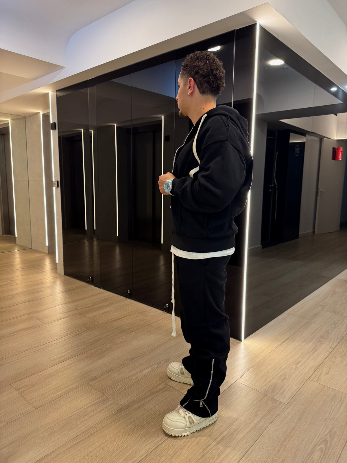 HANORAC NEGRU BLACK HOODIE